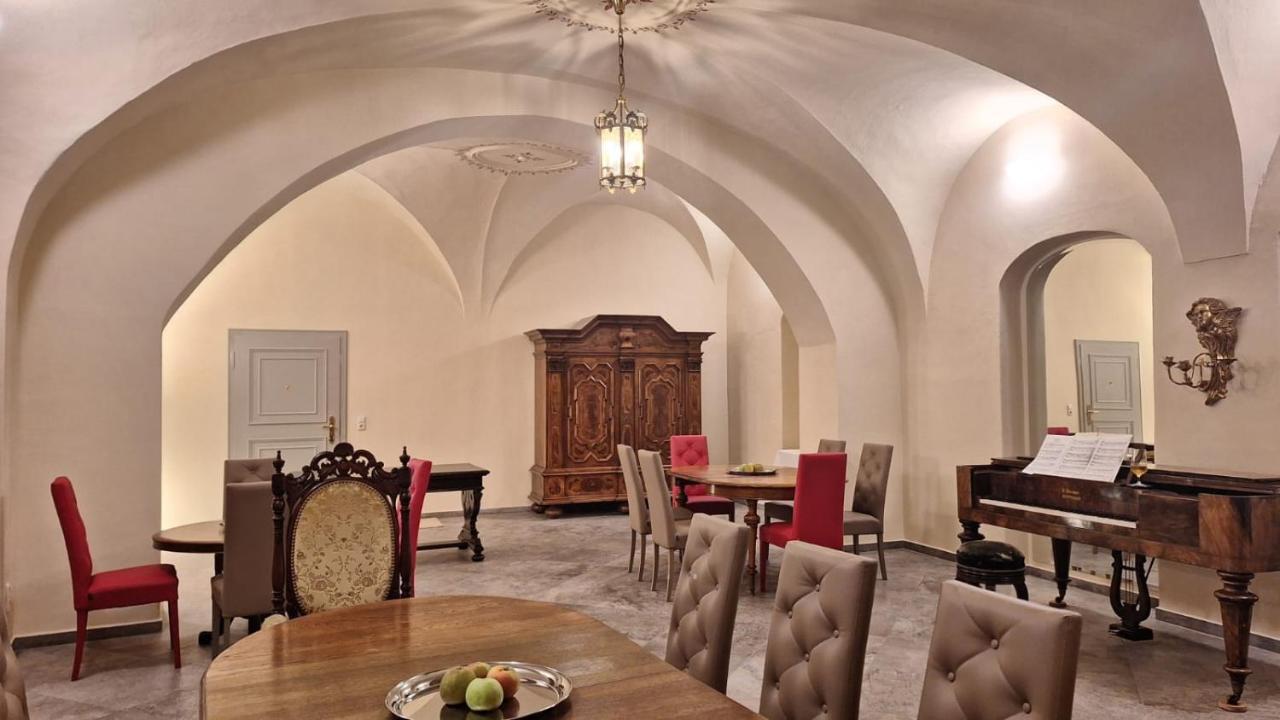 Stadtpalais Familien-Suite 4 Zimmer Mit Galerie Maximal 6 Personen Bautzen Exterior foto