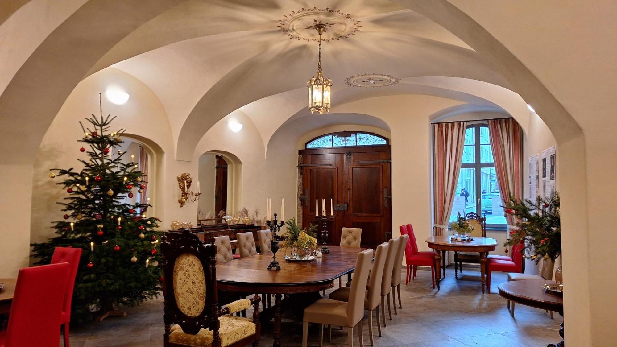 Stadtpalais Familien-Suite 4 Zimmer Mit Galerie Maximal 6 Personen Bautzen Exterior foto